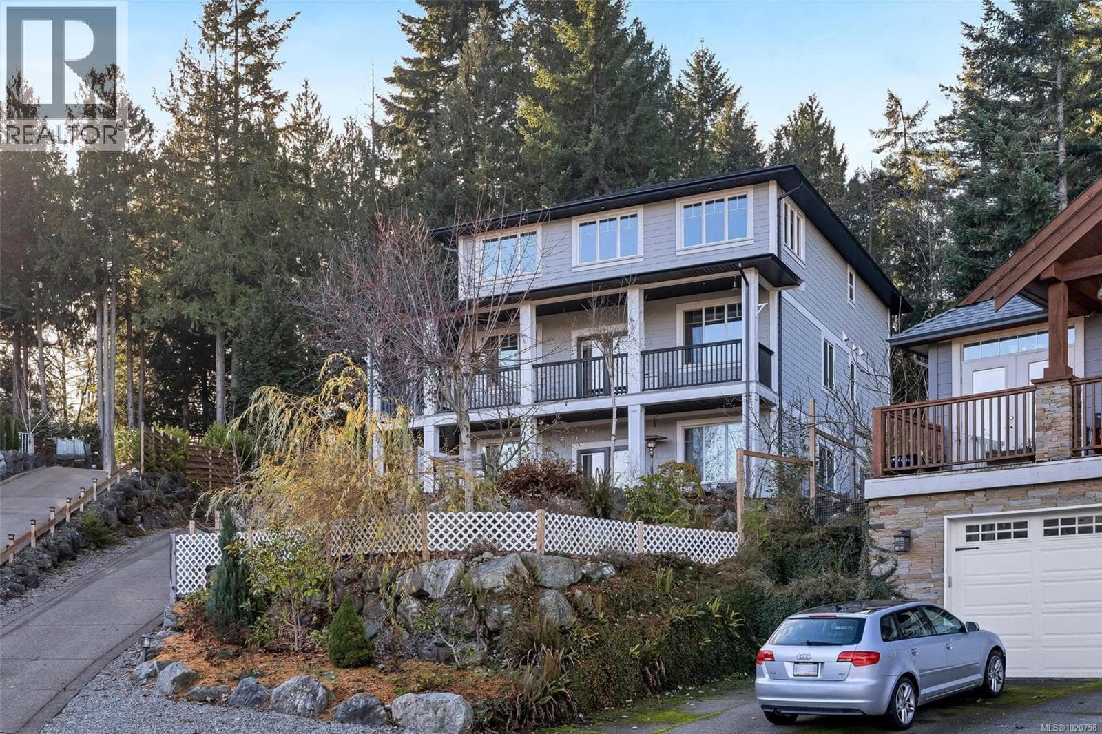 2551 Stubbs Rd photo 2
