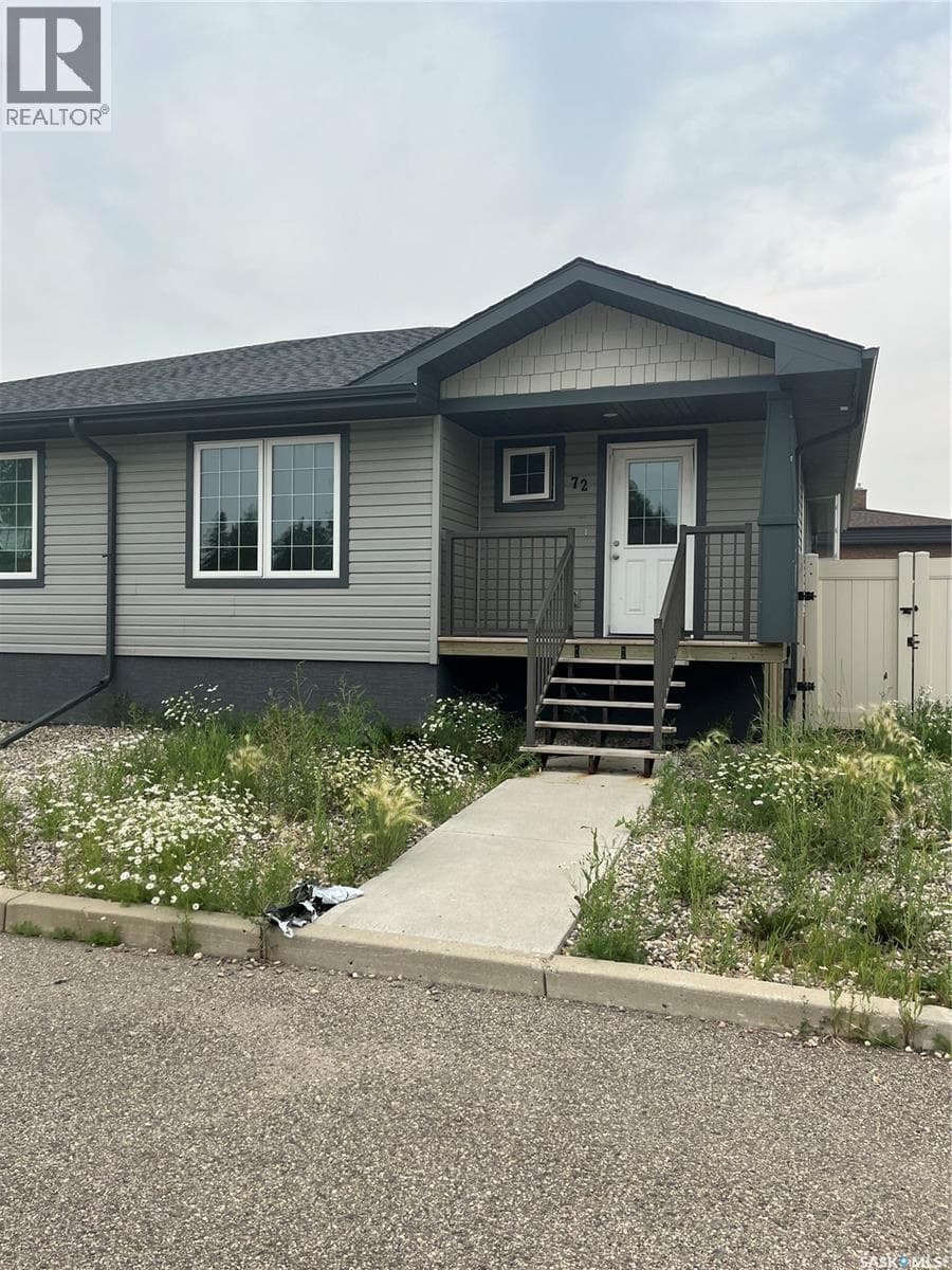 29 72 Cameron WAY