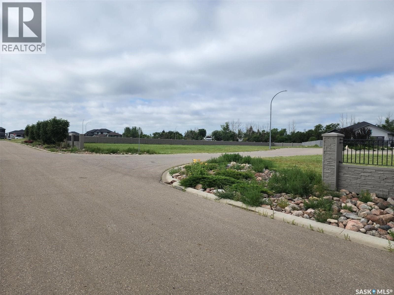 1956 COTEAU AVENUE — photo 3