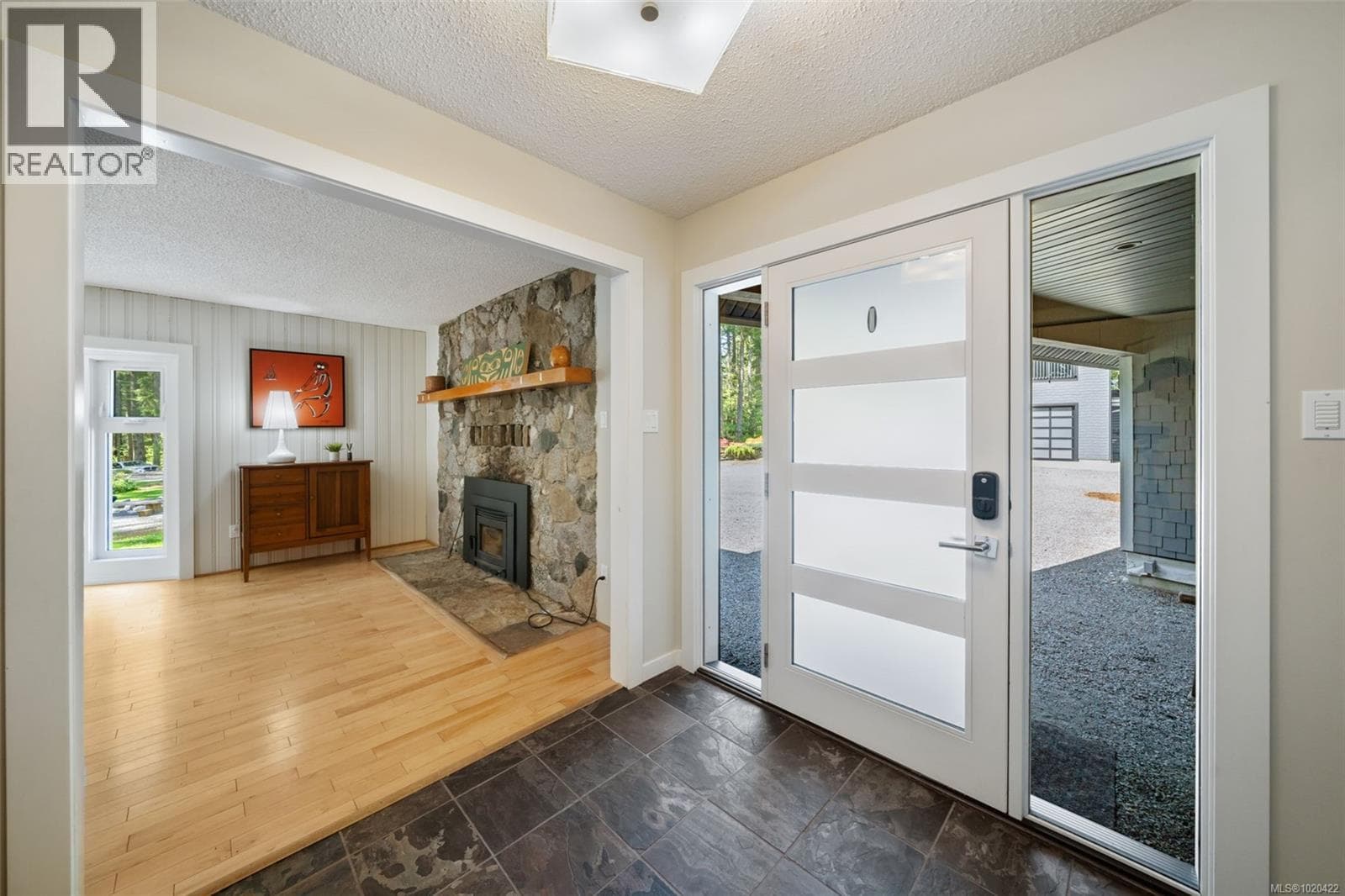 3281 McGuire Way photo 4