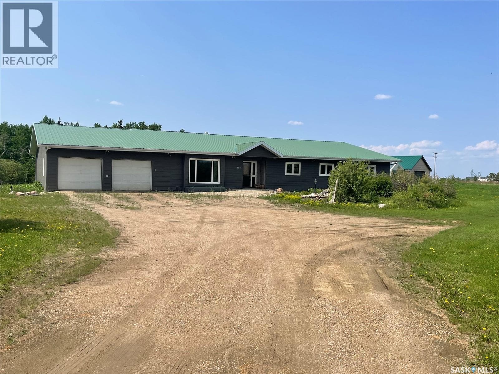 999 Melfort STREET W