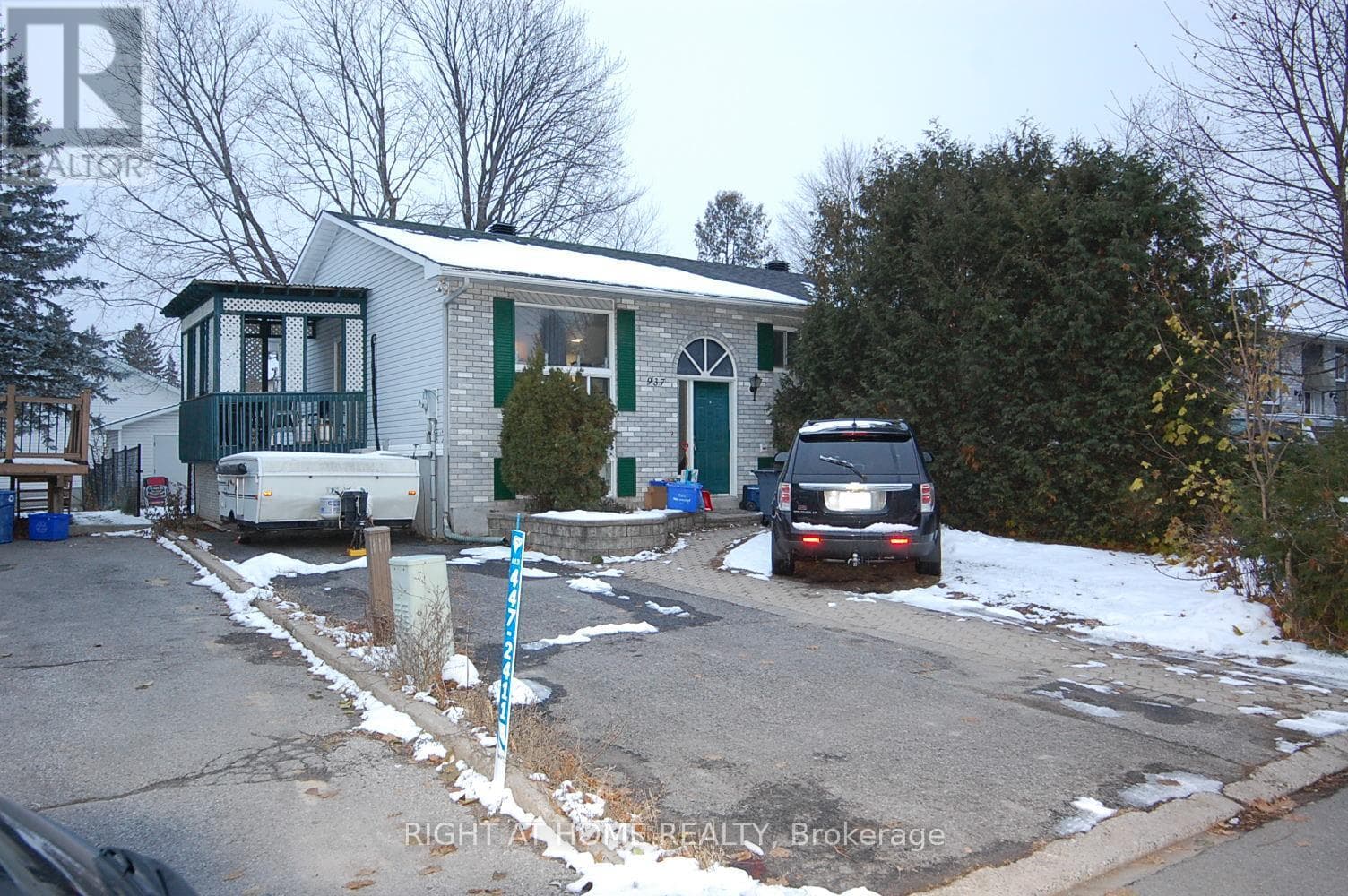 3 bed 2 bath single family at 937 MORRIS STREET — $430,000