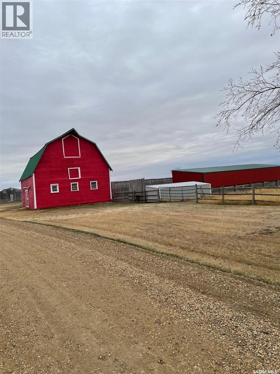 Schuweiler acreage photo 3