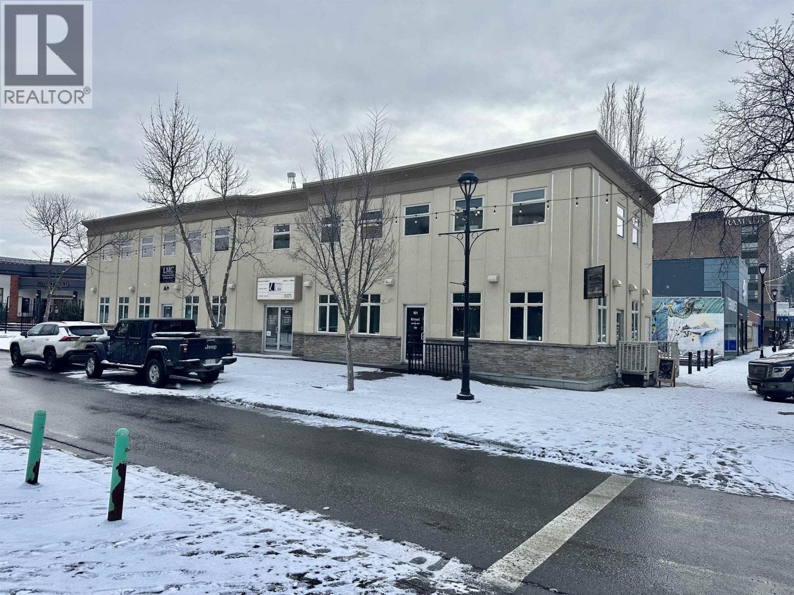 office at 1085 3RD AVENUE — $1,590,000