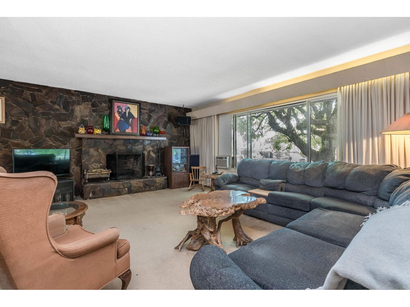 2141 WARE STREET photo 5