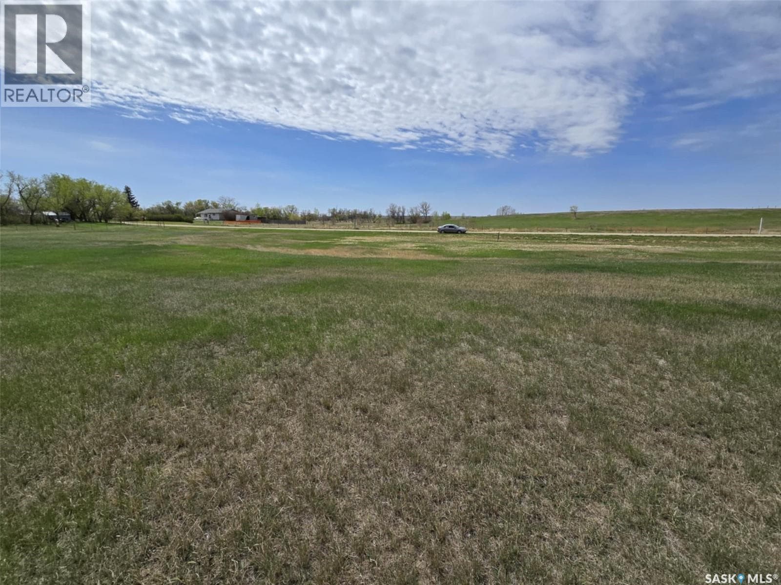 107 Saskatchewan STREET photo 4
