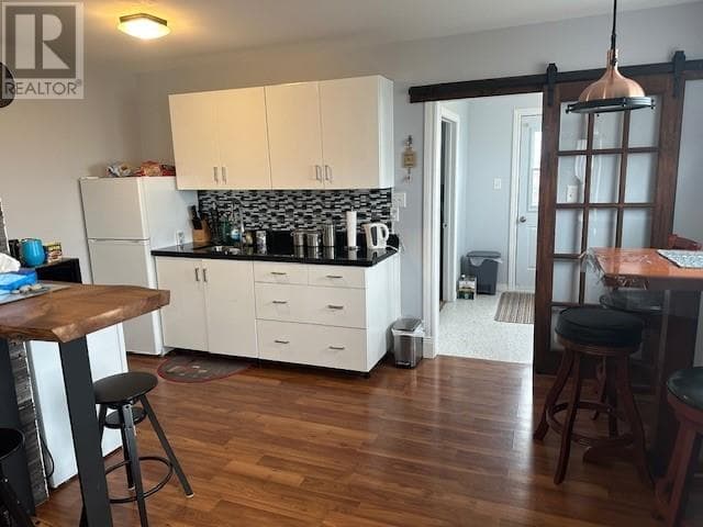 187 Main Road photo 4