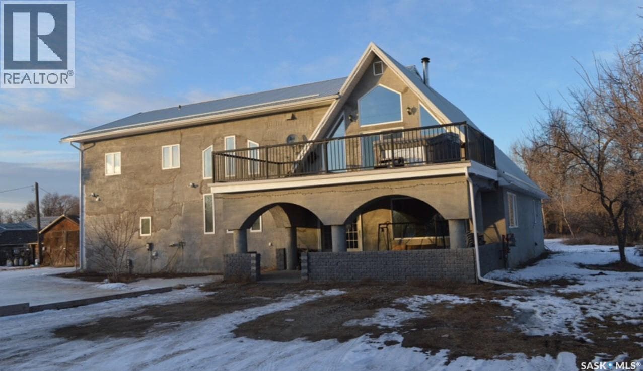 5 bed 3 bath single family at Michel Acreage — $670,000