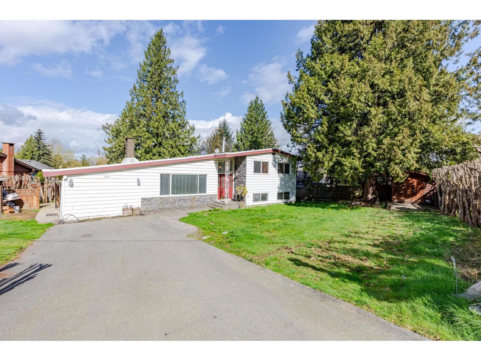 11411 LOUGHREN DRIVE photo 2