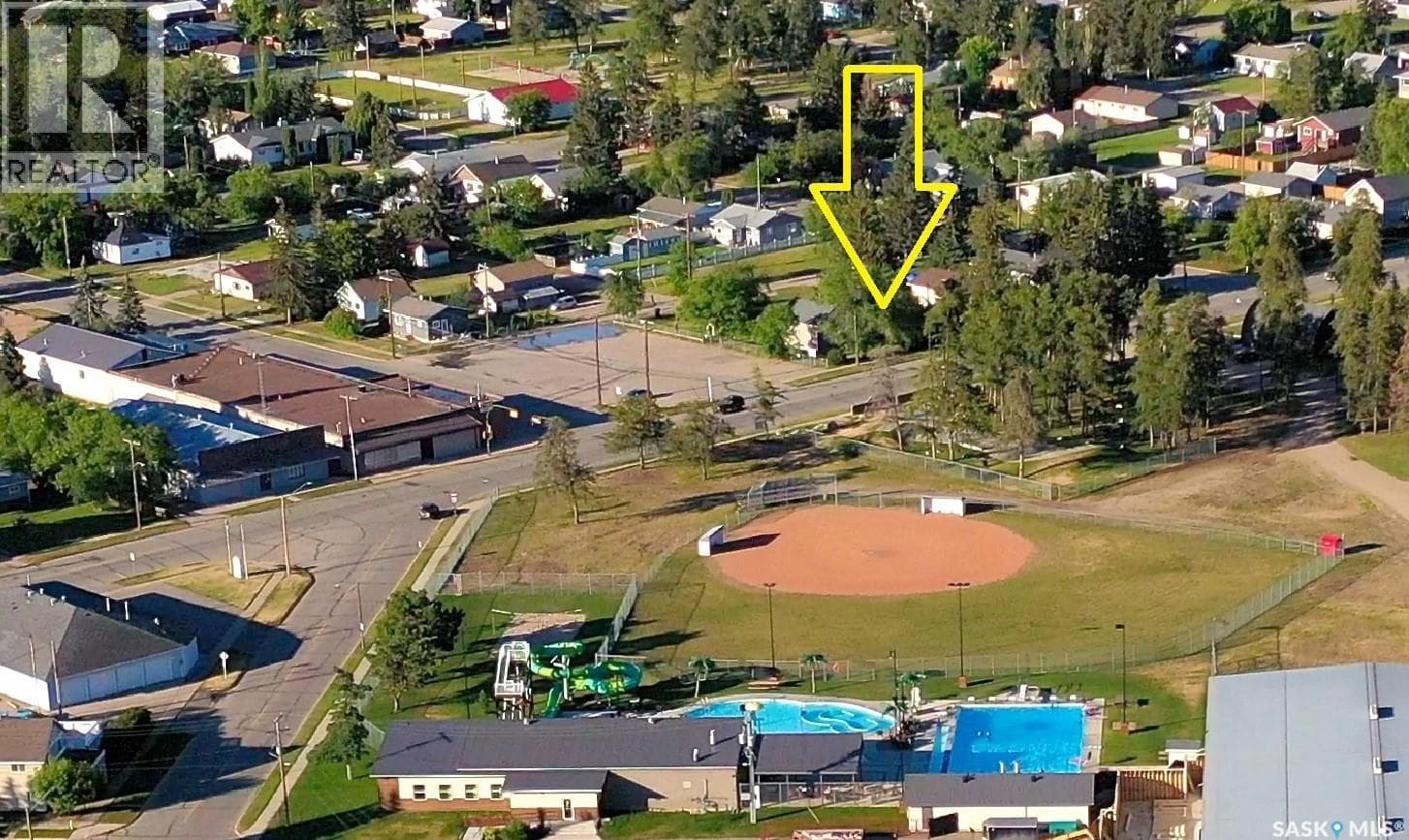 307 Nipawin ROAD E — photo 2