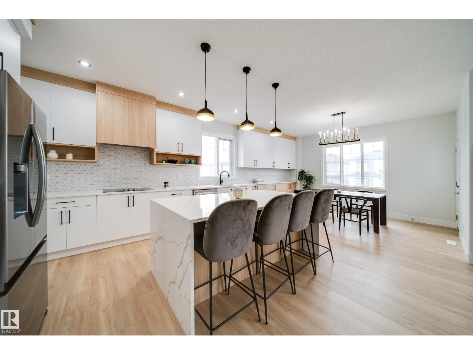 5 PIERWYCK LO — photo 4