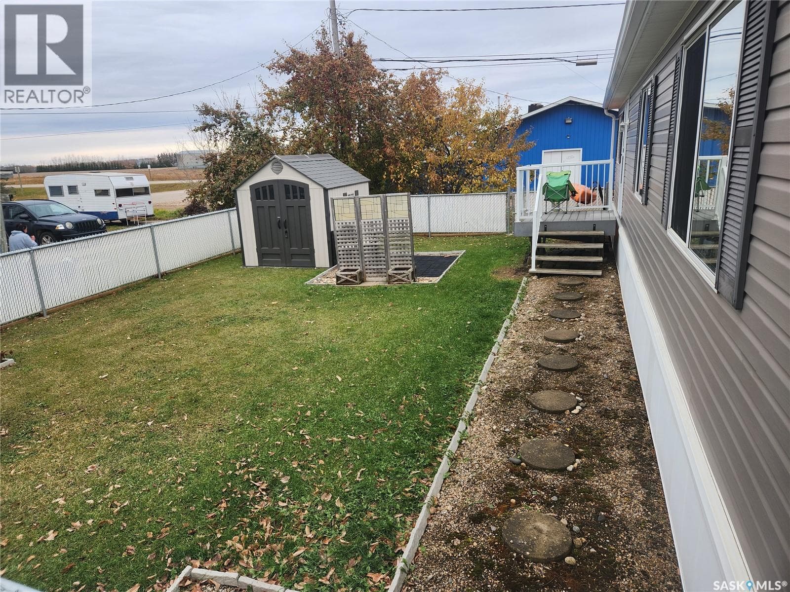 2118 100B STREET — photo 3