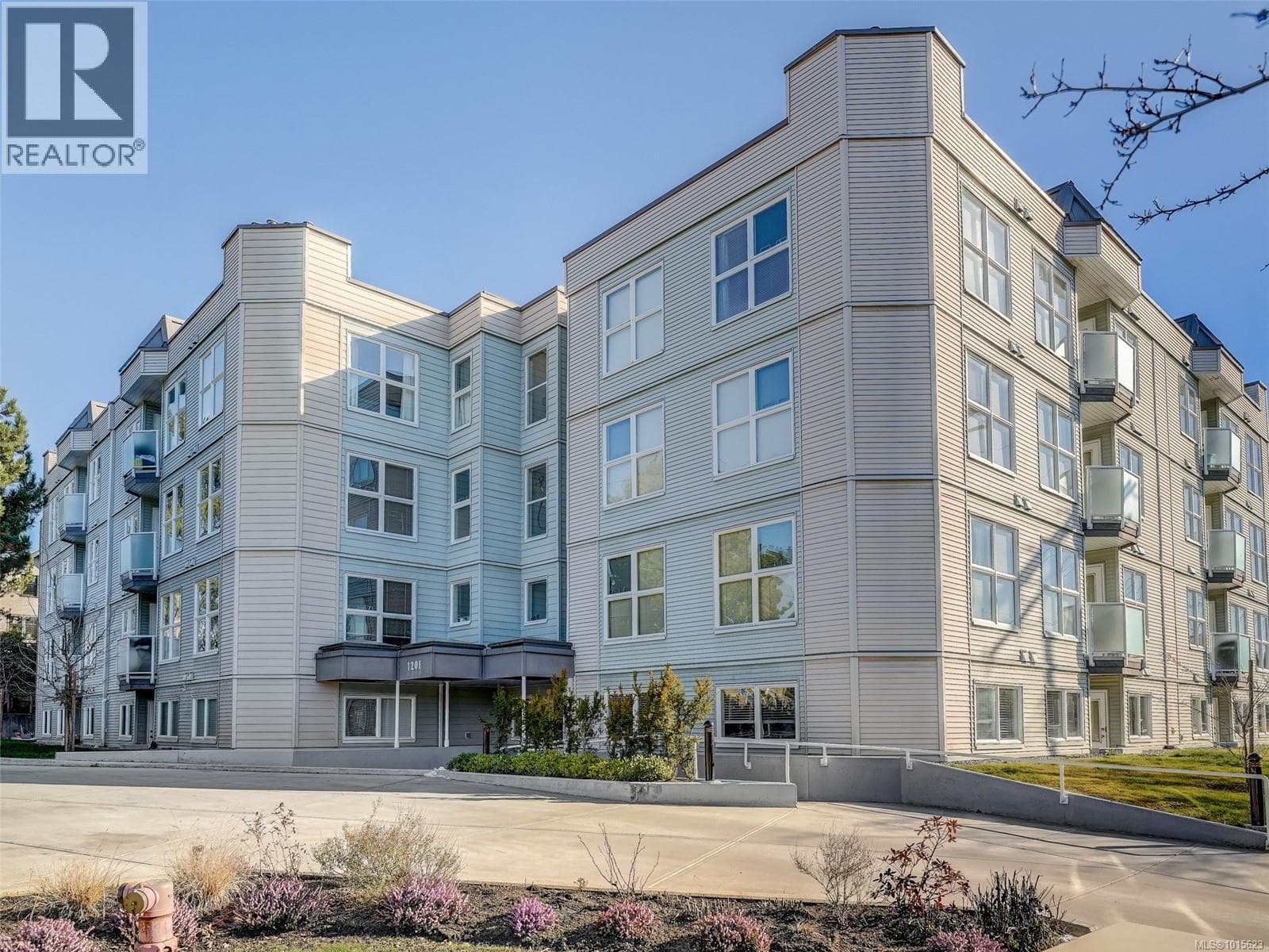 2 bed 2 bath single family at 302 1201 Hillside Ave — $509,000