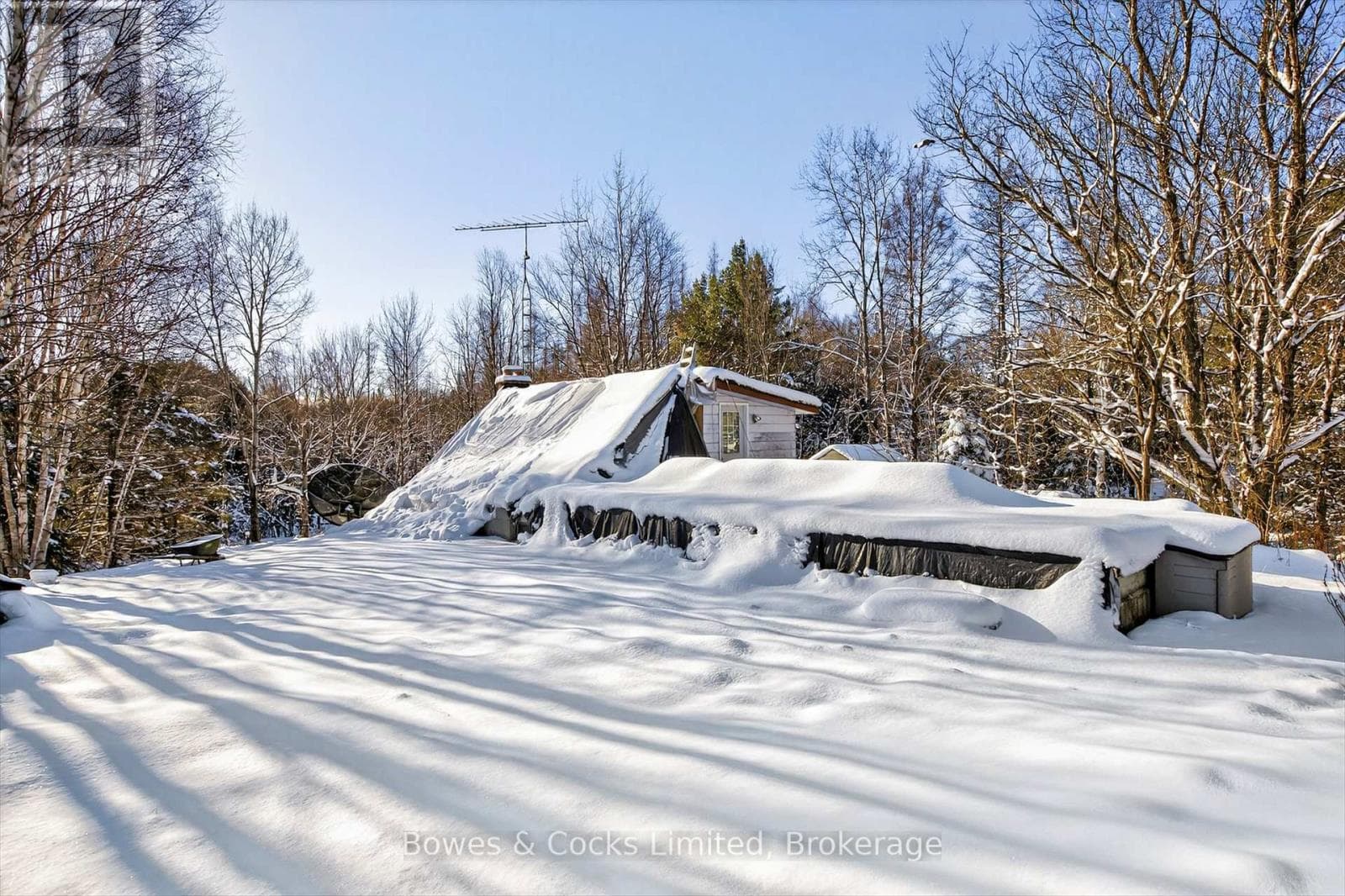 1350 MADILL ROAD photo 5