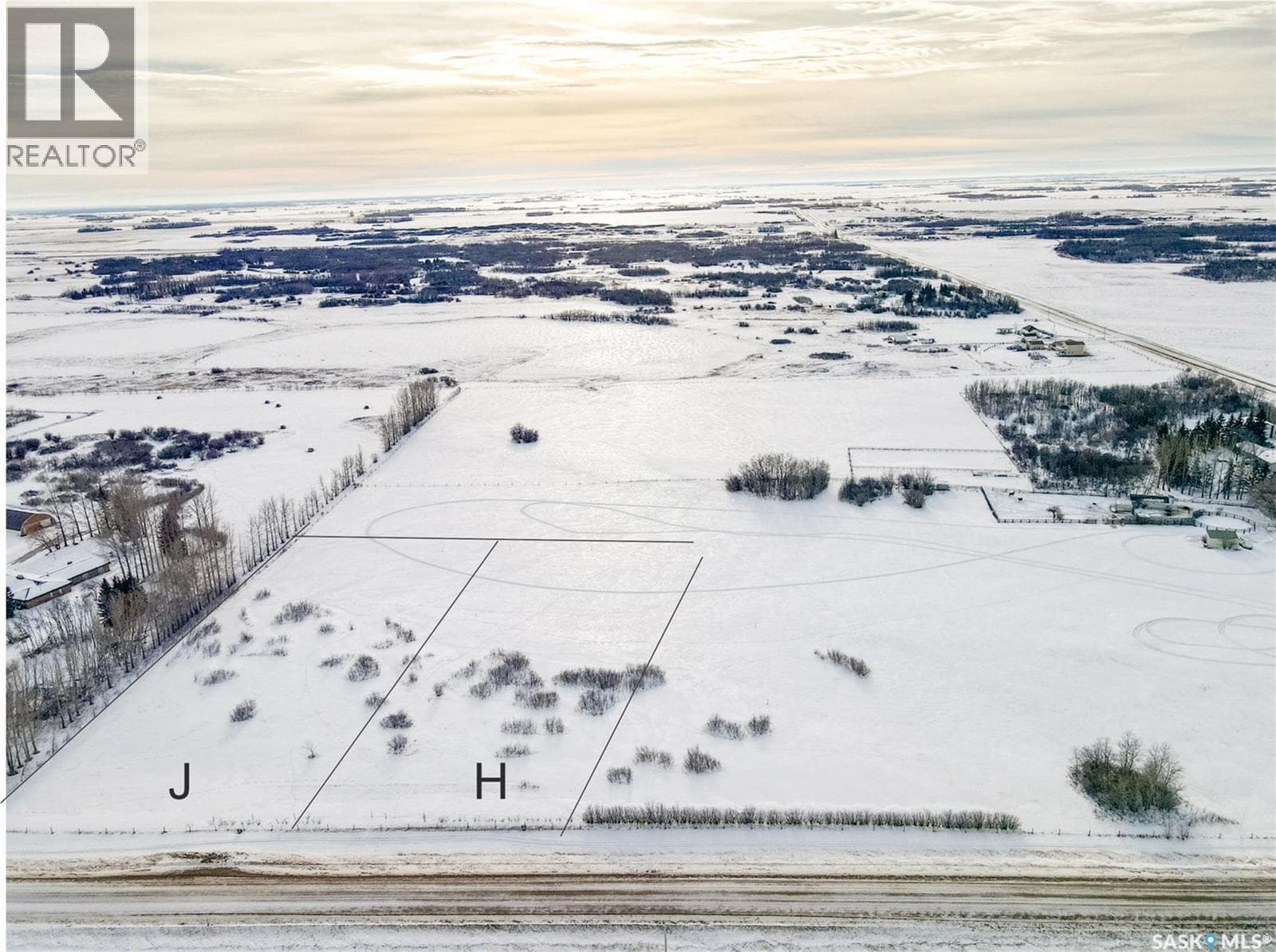 Isle Acreage 2.5 J photo 3