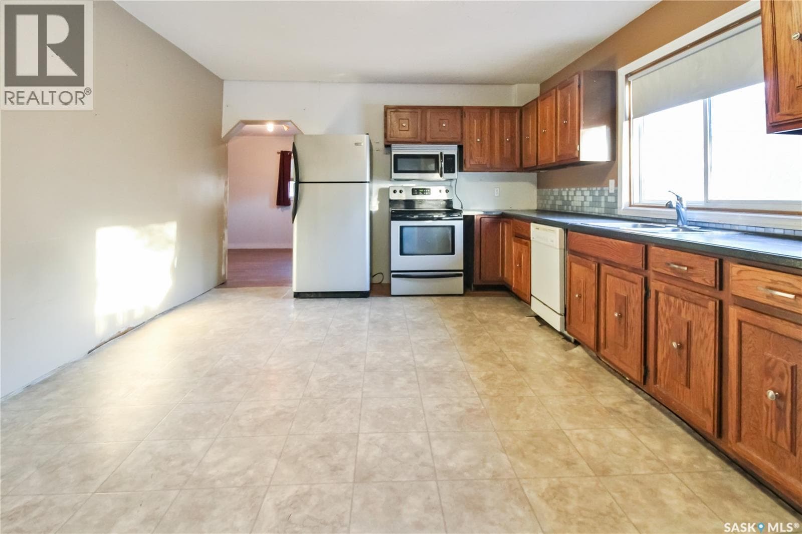 365 3rd AVENUE NE photo 7