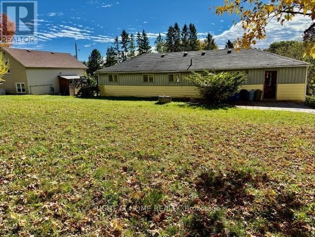118 PERCY CRESCENT photo 11