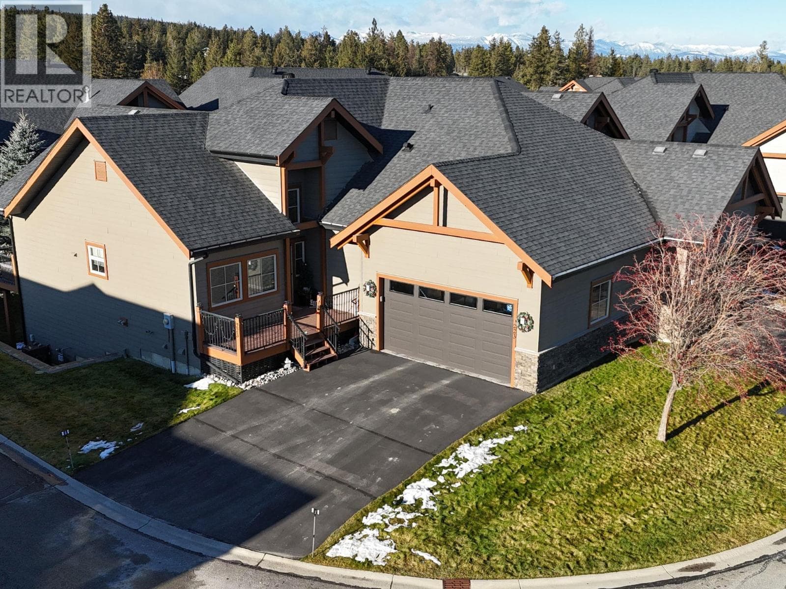 2 bed 3 bath single family at 223 BOULDER Creek — $739,999