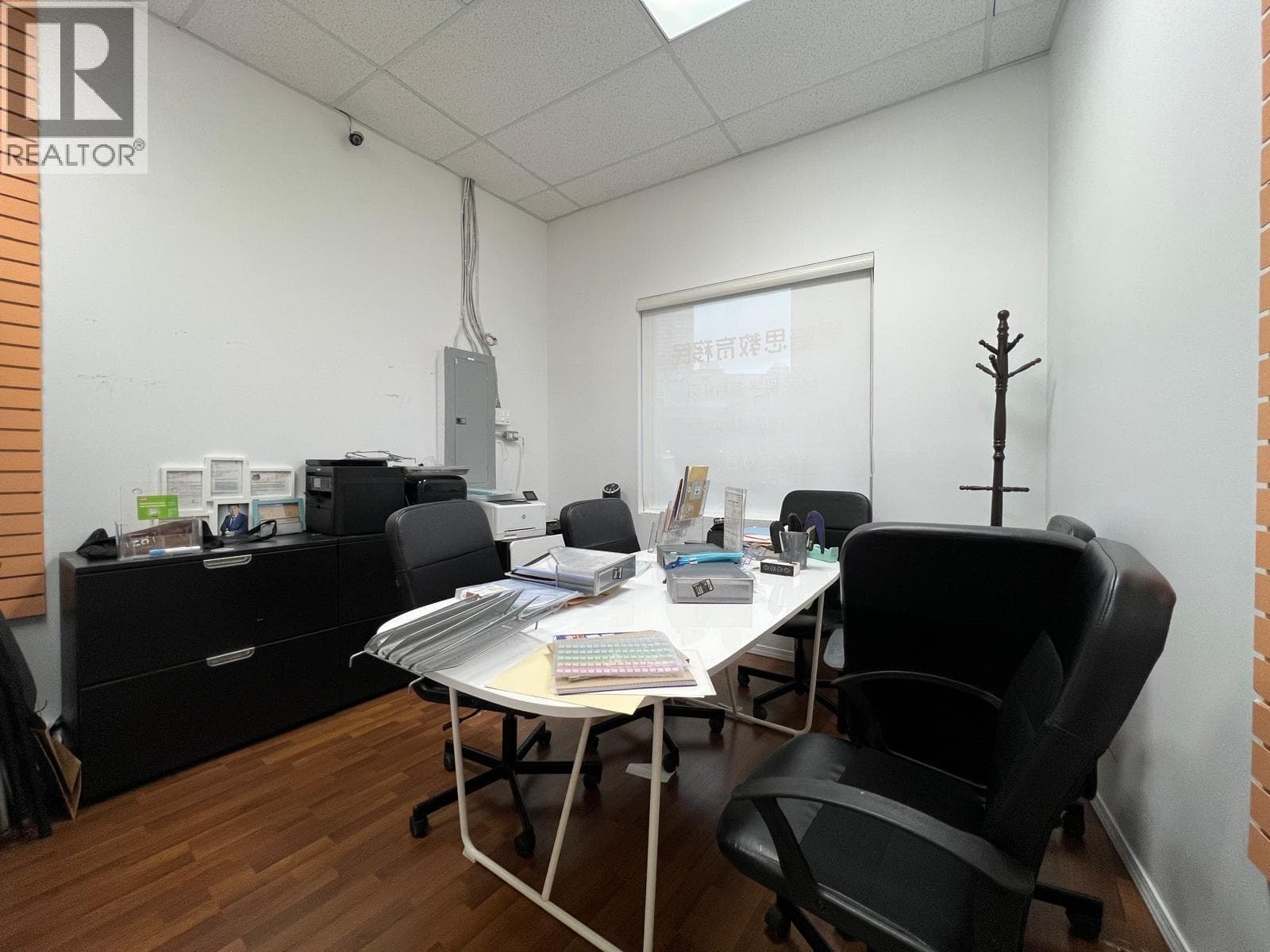 2615 4500 KINGSWAY photo 4