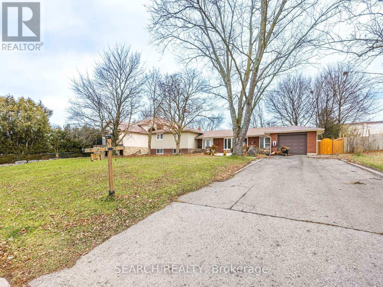 41 HAMILTON DRIVE photo 3
