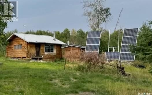 Cabin on Island Near Mooney Beach — photo 3