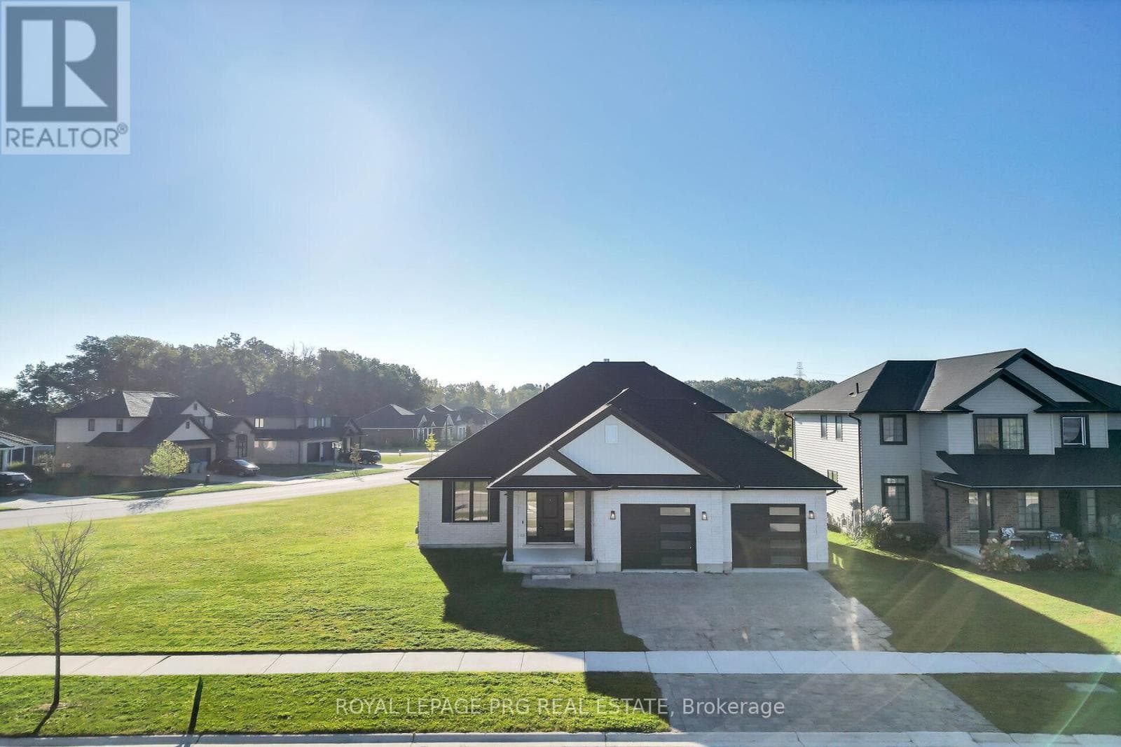 649 TULL STREET photo 2