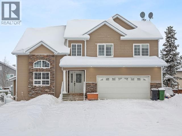 6 bed 5 bath single family at 40 STOPE WAY — $993,000