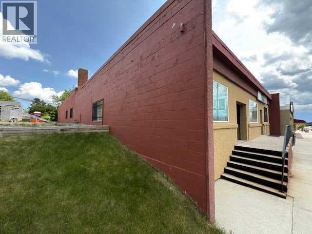 515 50 Street — photo 4