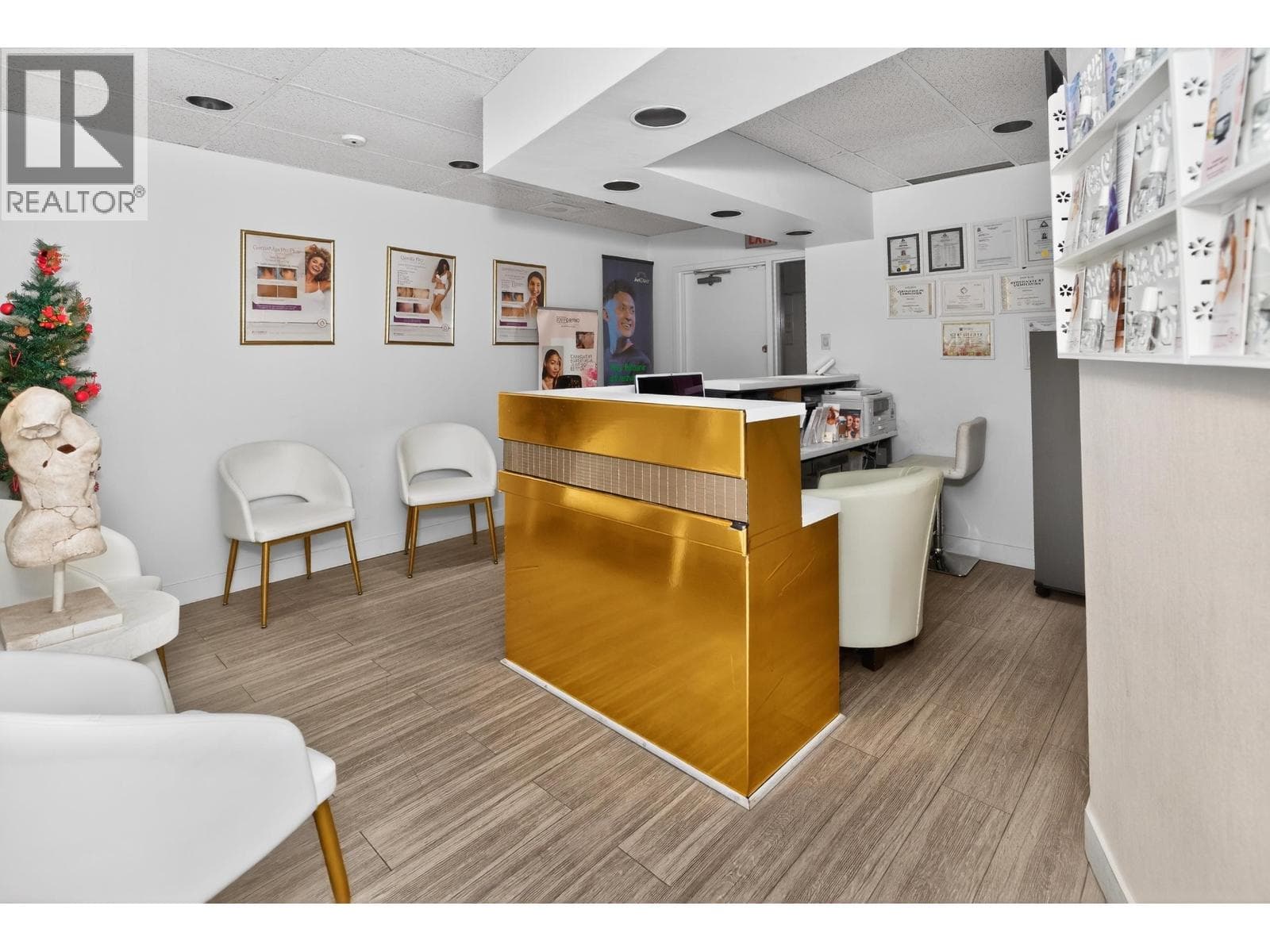 business at 12085 CONFIDENTIAL — $749,900