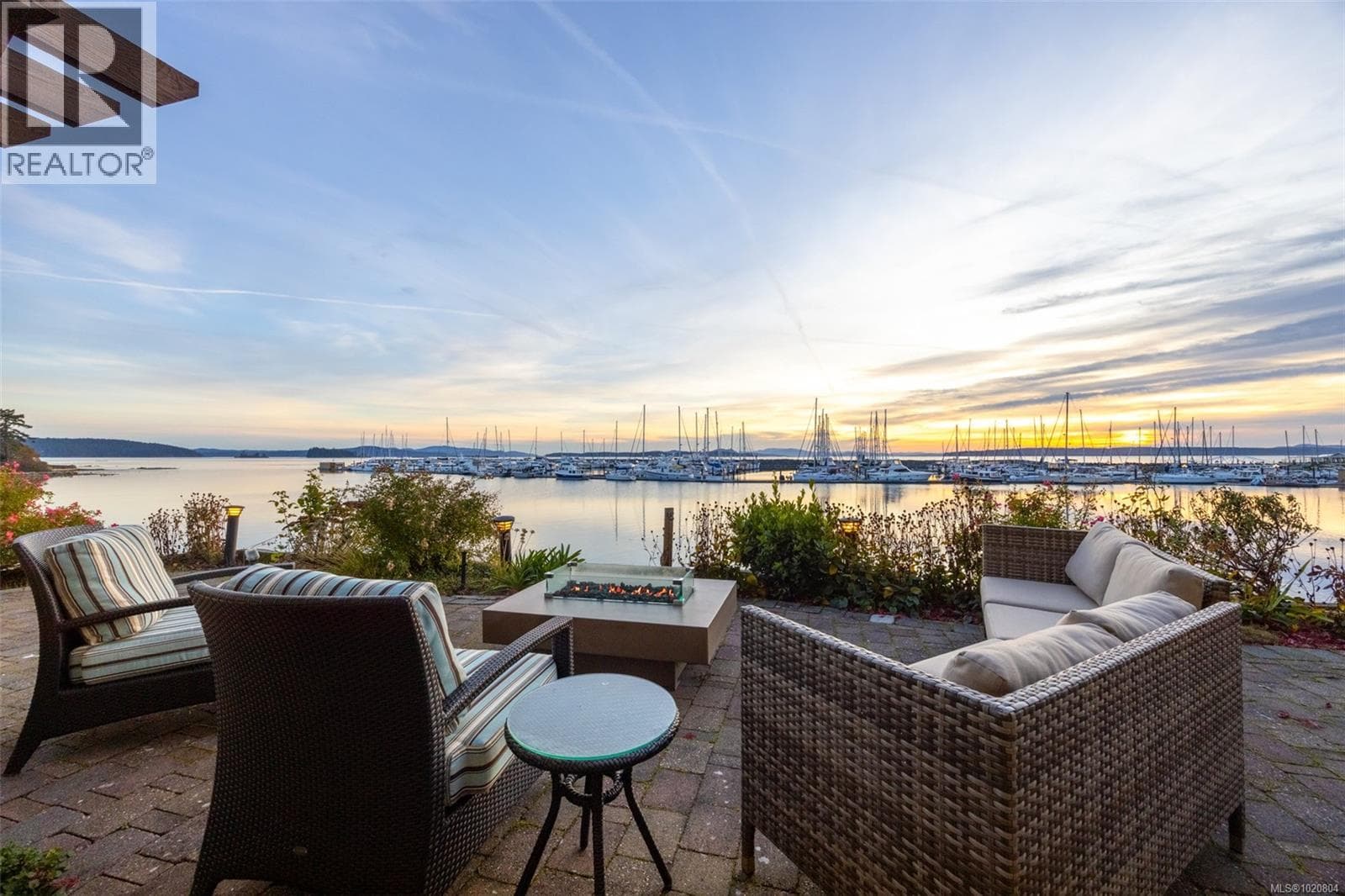 3 bed 3 bath single family at 101 9949 Third St — $3,720,000