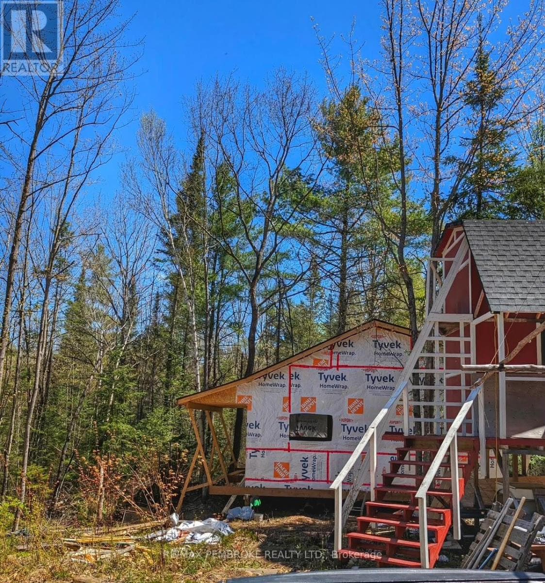 1678 LOCKSLEY ROAD photo 4