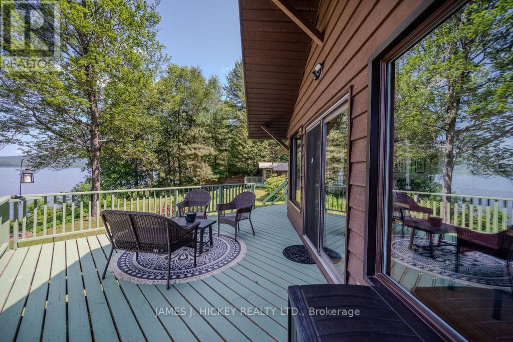 581 ROCKY POINT LANE photo 5