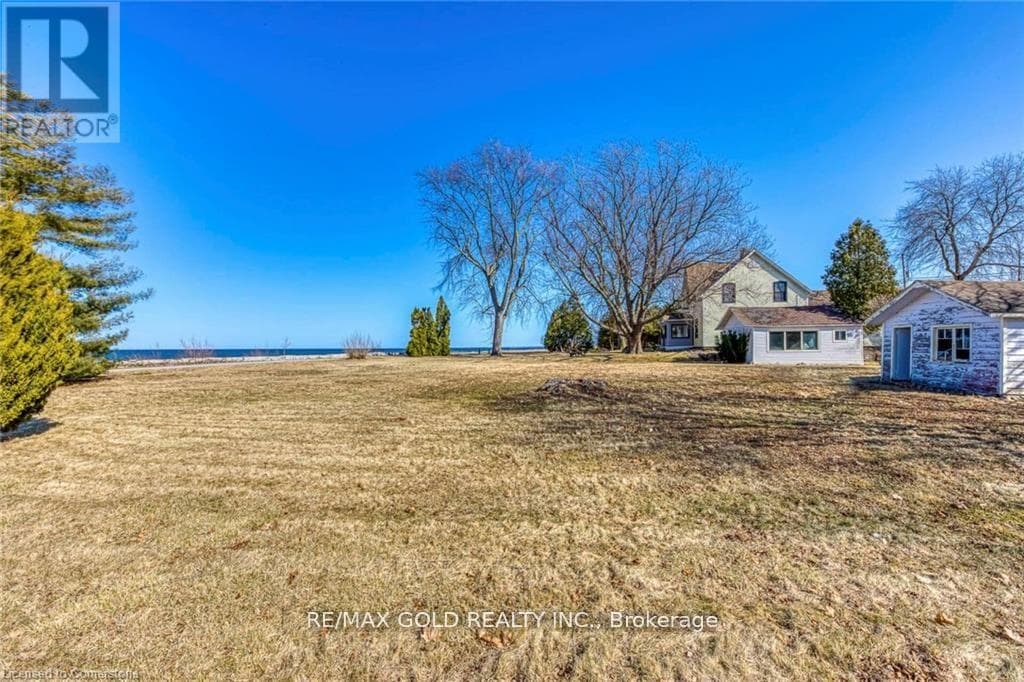 3590 LAKESHORE ROAD photo 2