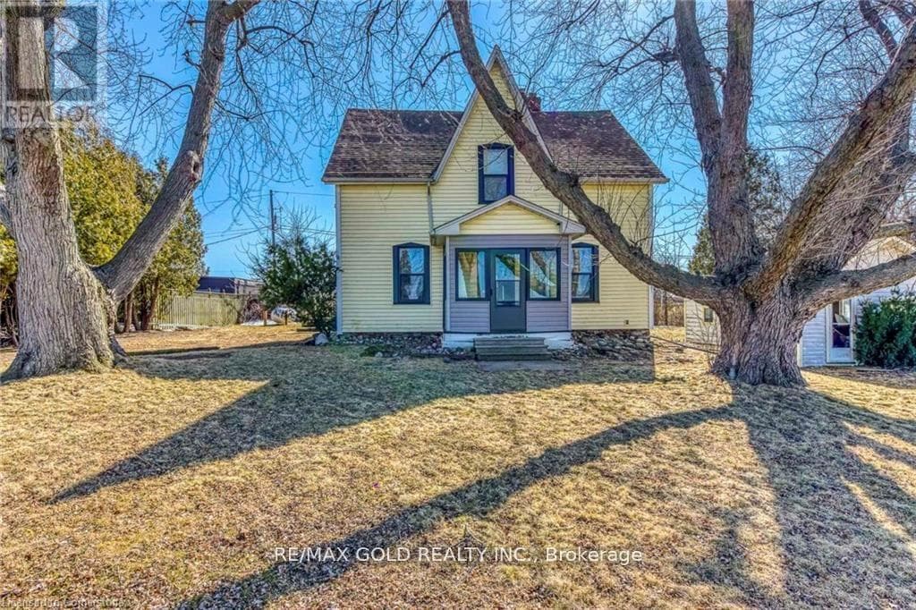 3590 LAKESHORE ROAD photo 3