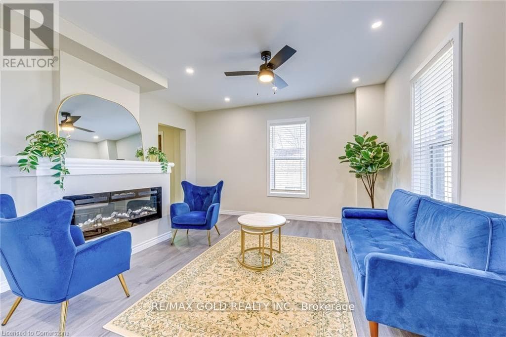 3590 LAKESHORE ROAD photo 4