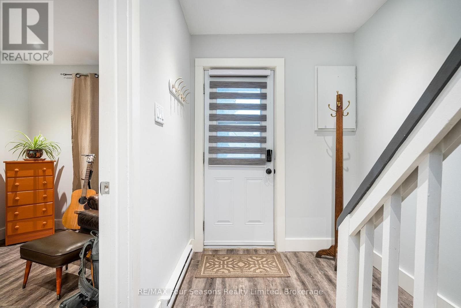 326 - 5 DAWSON DRIVE photo 4