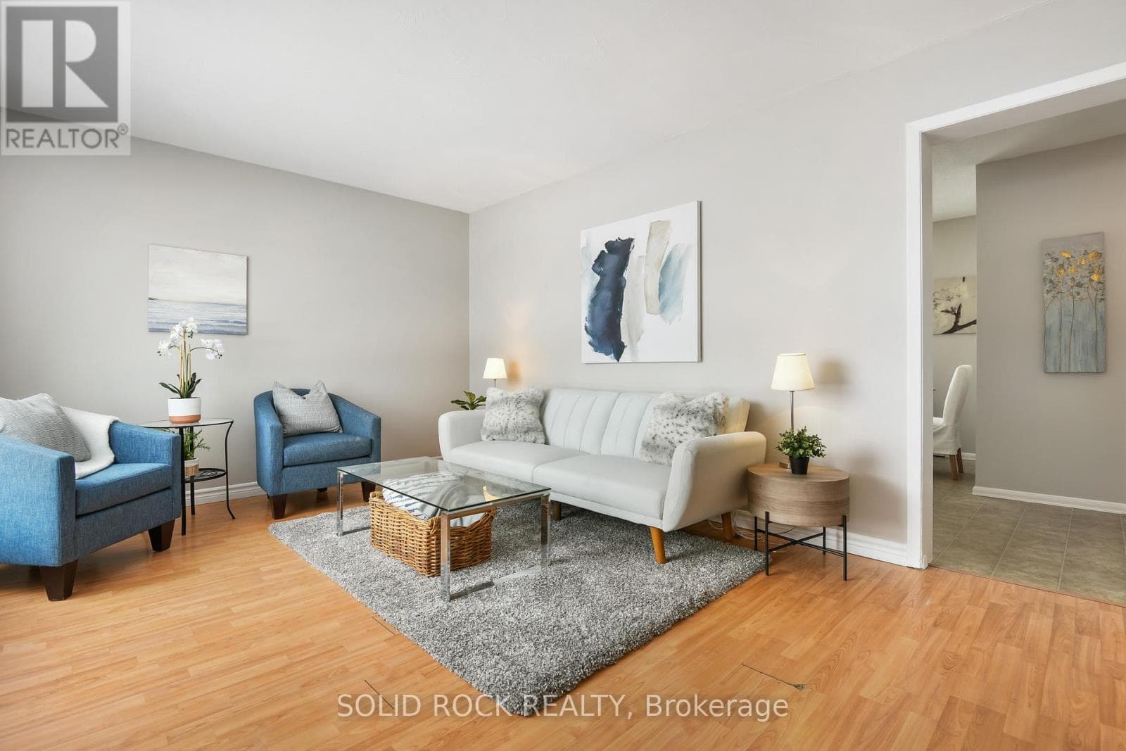 54 WILLIAM STREET W photo 5
