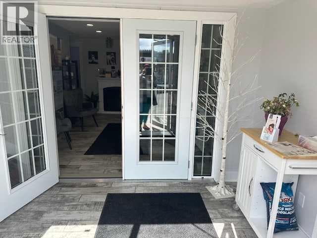 4908 51 Avenue — photo 2