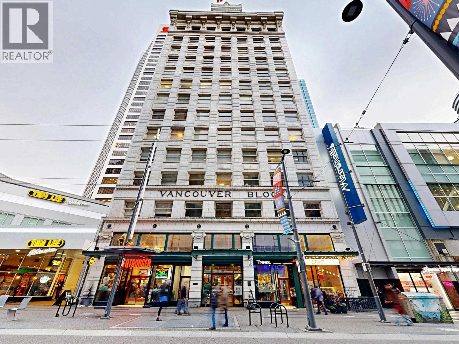 918 736 GRANVILLE STREET photo 2