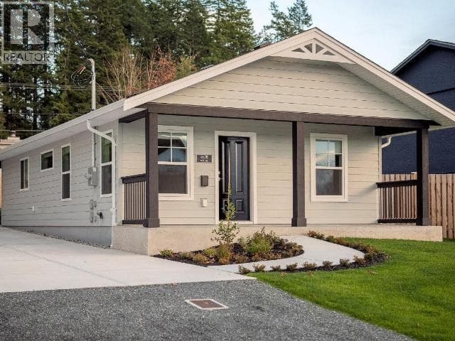 2 bed 1 bath single family at 4678 COOK AVE — $519,900