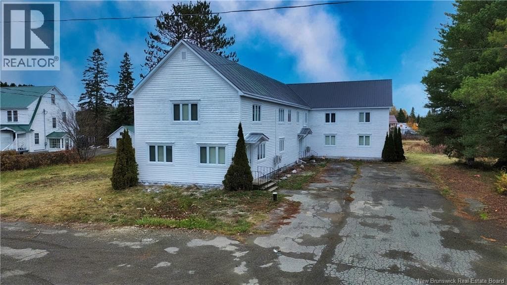 35 Juniper Mill Road photo 3