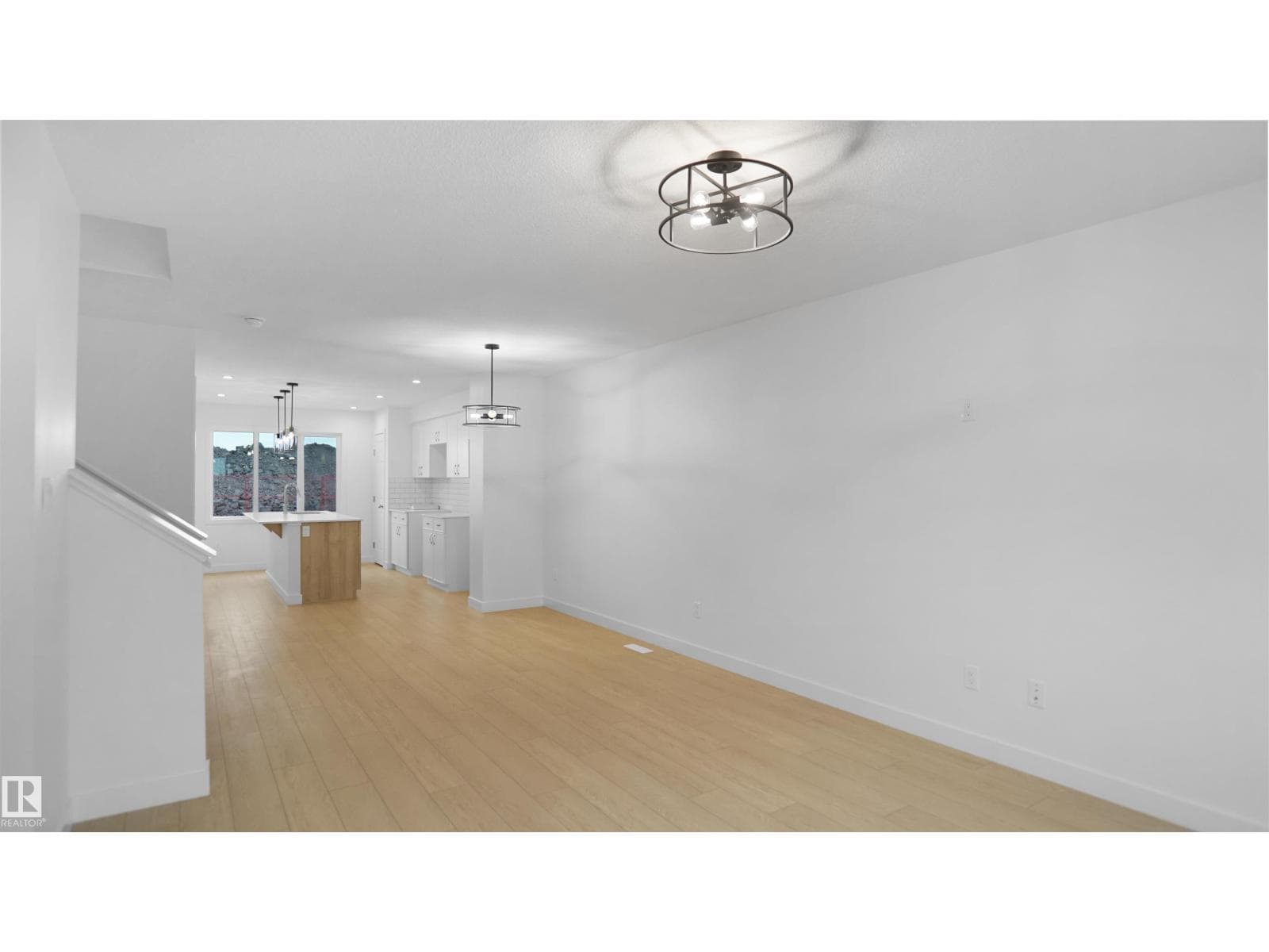 18839 29 AV NW photo 4