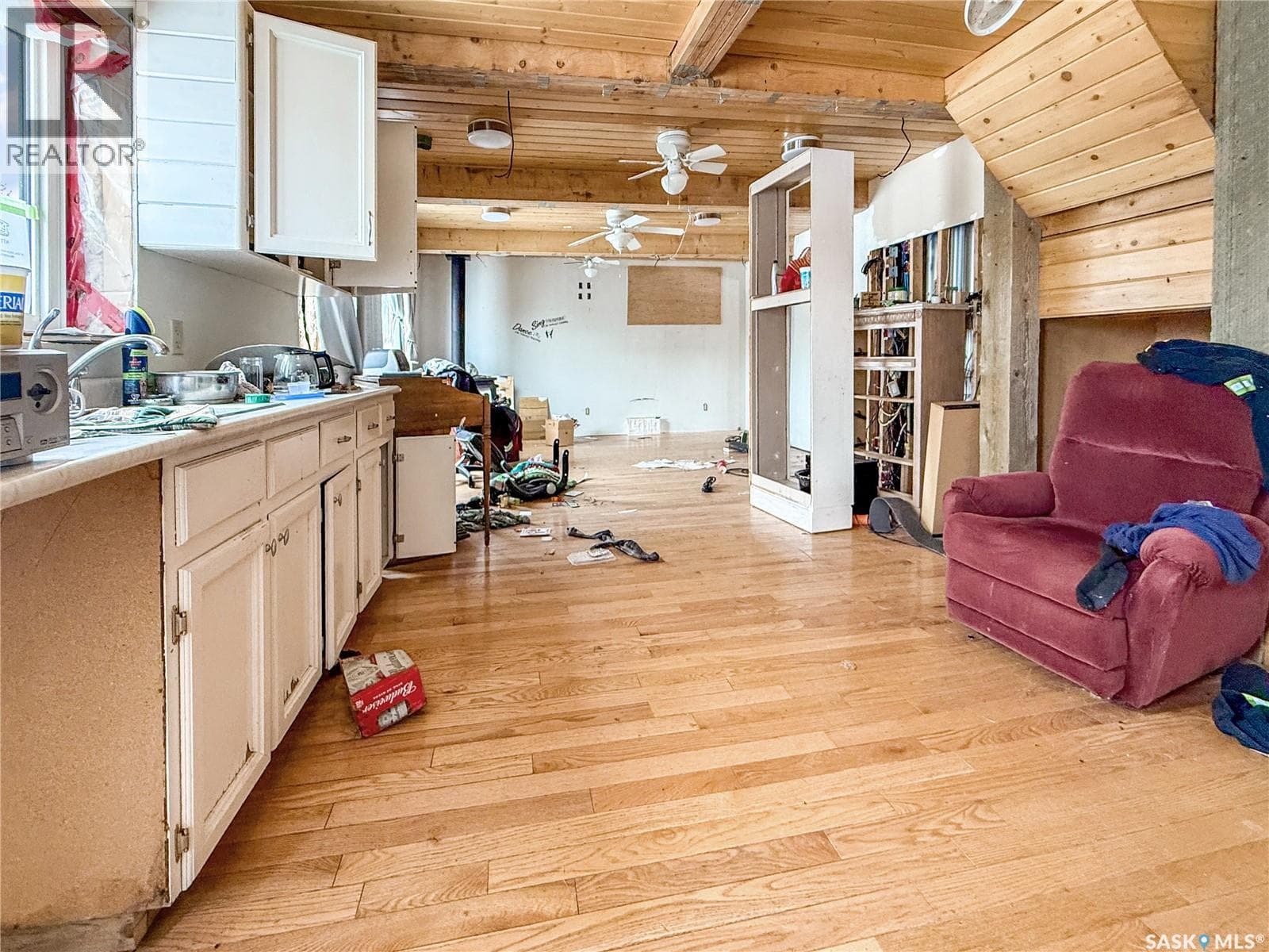 217 Ellice STREET — photo 5
