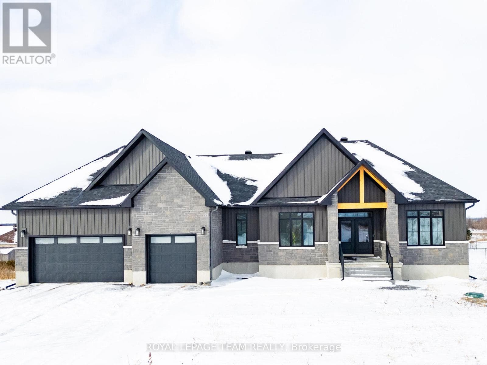 3 bed 4 bath single family at 224 TRUDEAU CRESCENT — $1,250,000