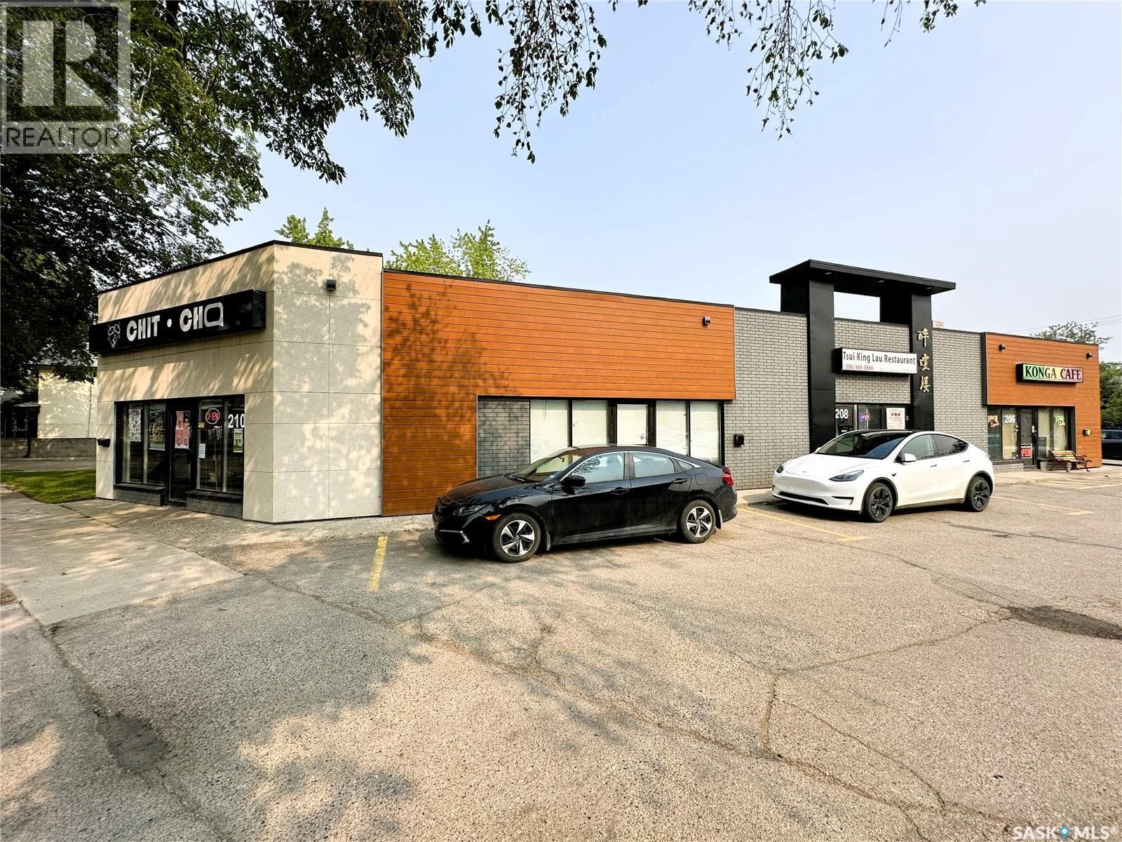 business at 208 H AVENUE N — $238,000