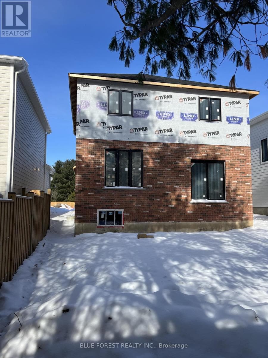 288 ASHFORD STREET photo 3