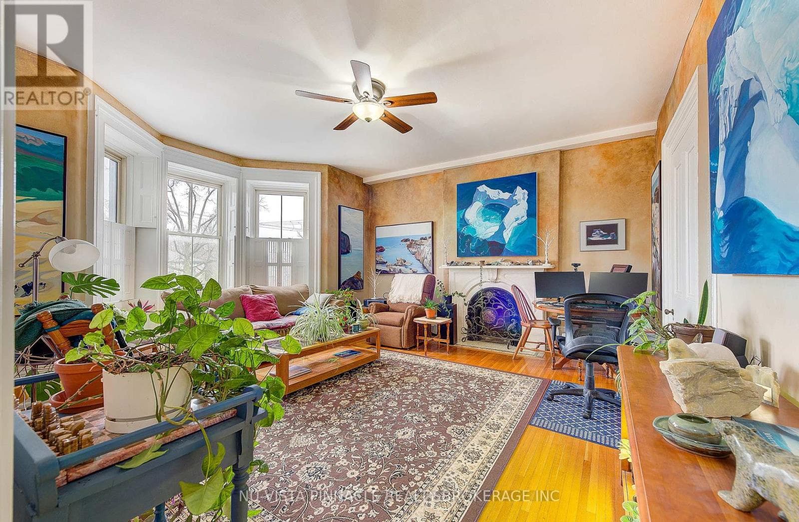 5 - 49 RIDOUT STREET S photo 2