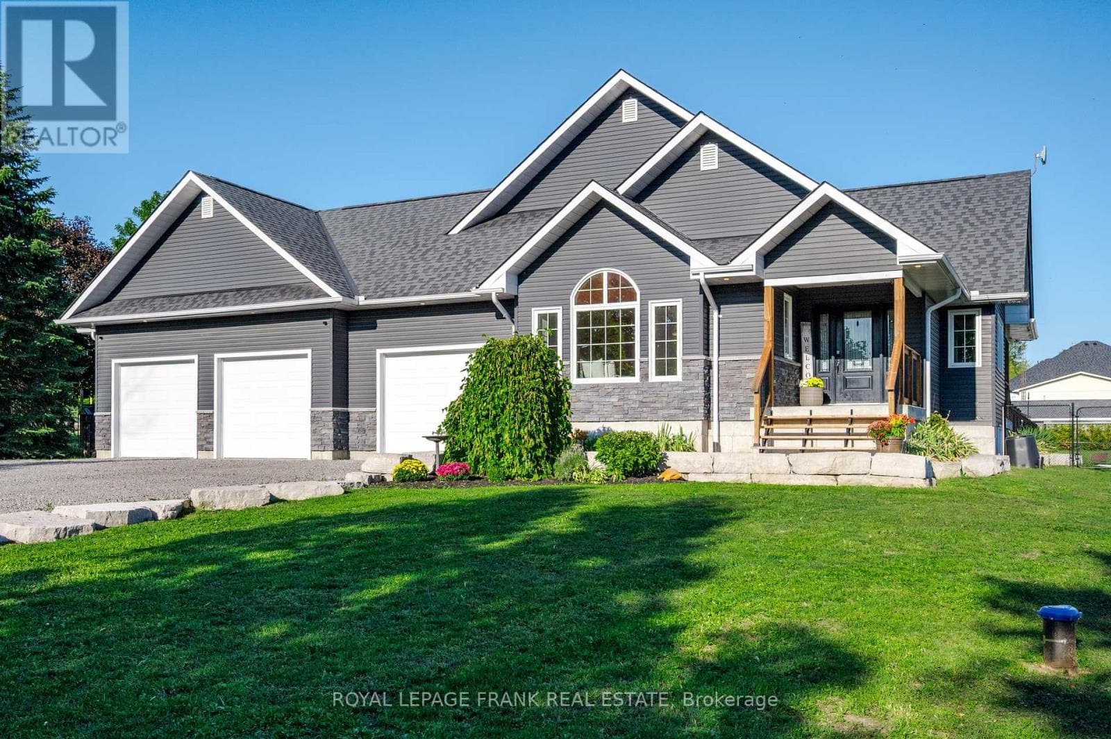 5 bed 3 bath single family at 1229 ASPHODEL 7TH LINE — $999,000