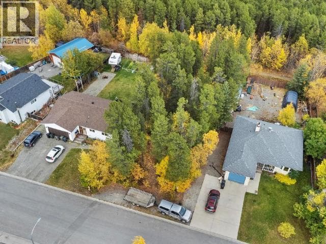 540 GROVE STREET photo 4