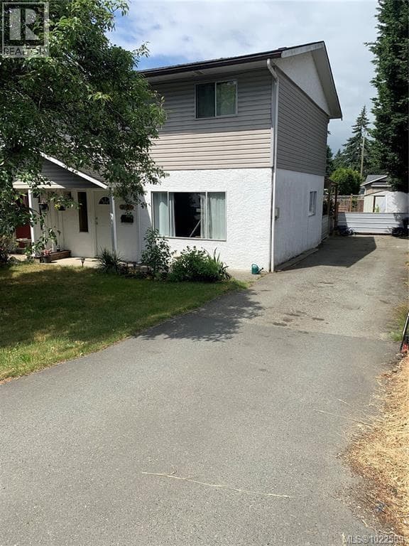 2832 Jacklin Rd photo 3